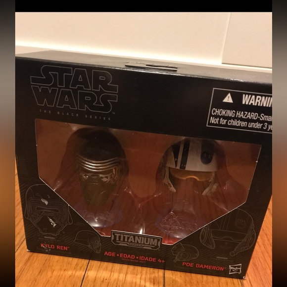 Star Wars The Black Titanium Series Helmets - Picture 1 of 2